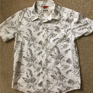 Hawaiian button down shirt
